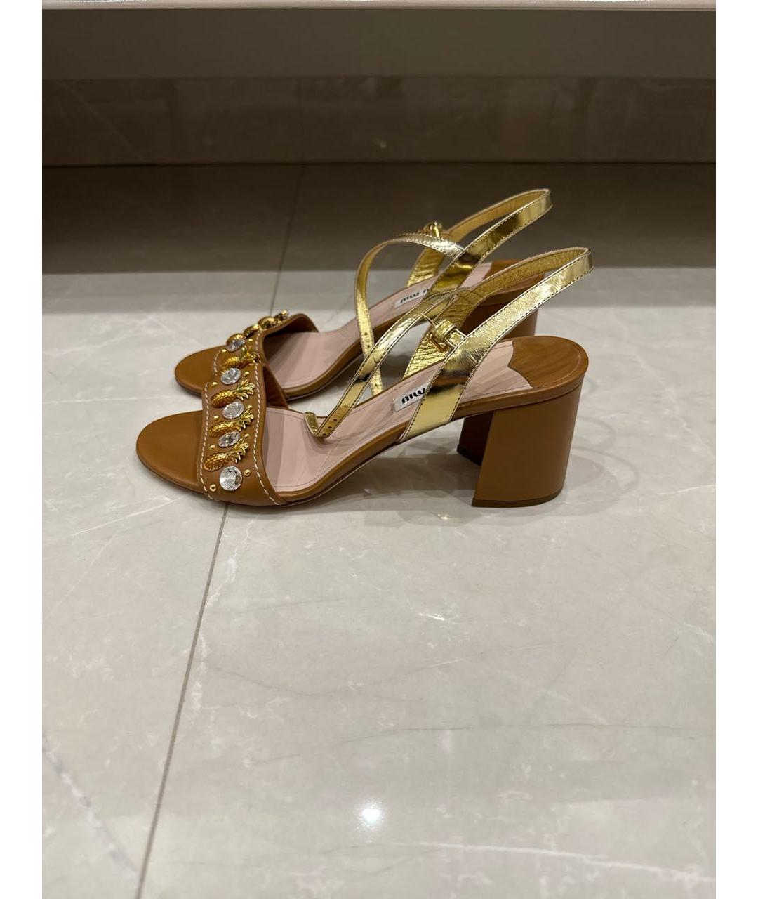 MIU MIU Коричневые кожаные босоножки, фото 8