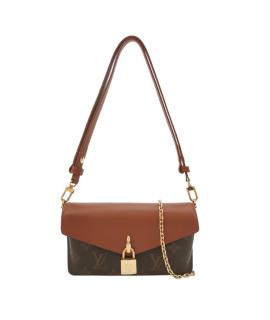 LOUIS VUITTON Сумка через плечо