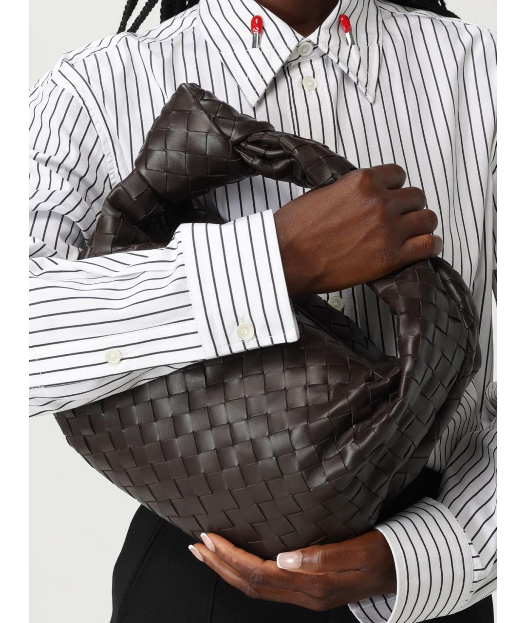 BOTTEGA VENETA Коричневая кожаная сумка с короткими ручками, фото 3