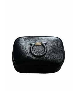 FERRAGAMO Сумка через плечо