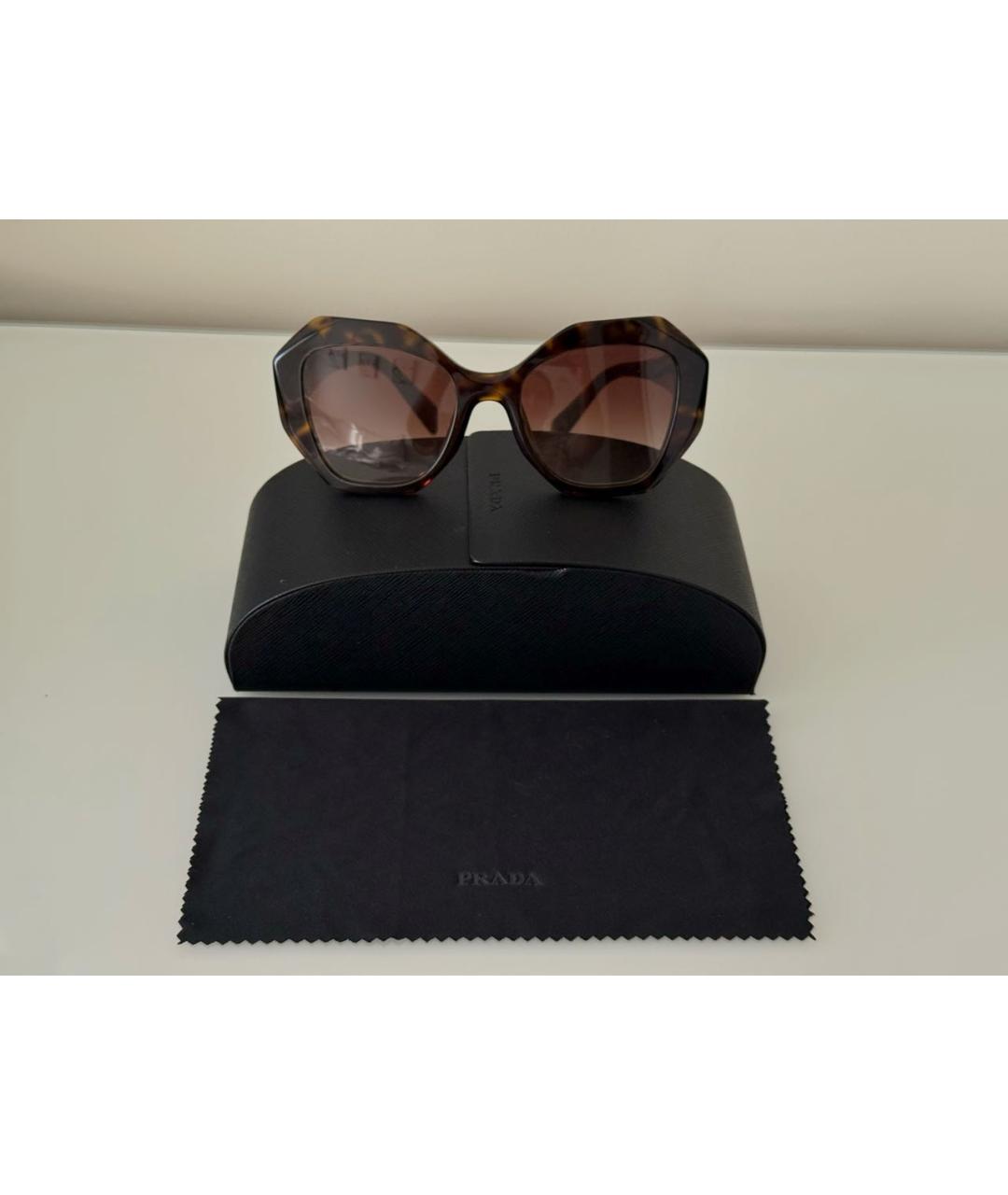 PRADA Коричневые солнцезащитные очки, фото 4
