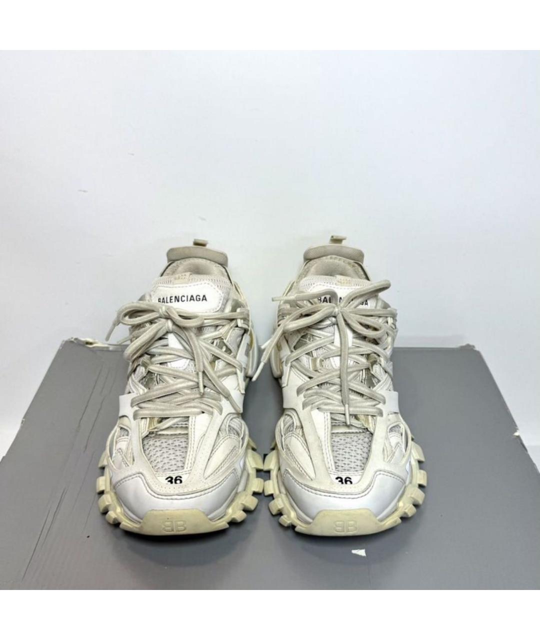 BALENCIAGA Белые кожаные кроссовки, фото 2