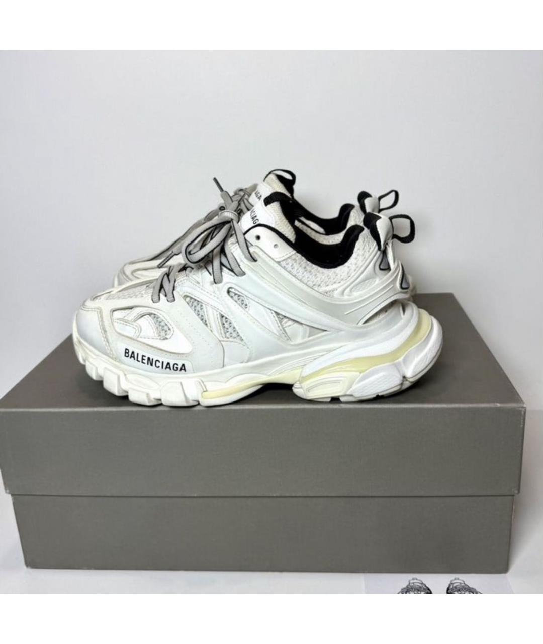 BALENCIAGA Белые кожаные кроссовки, фото 3