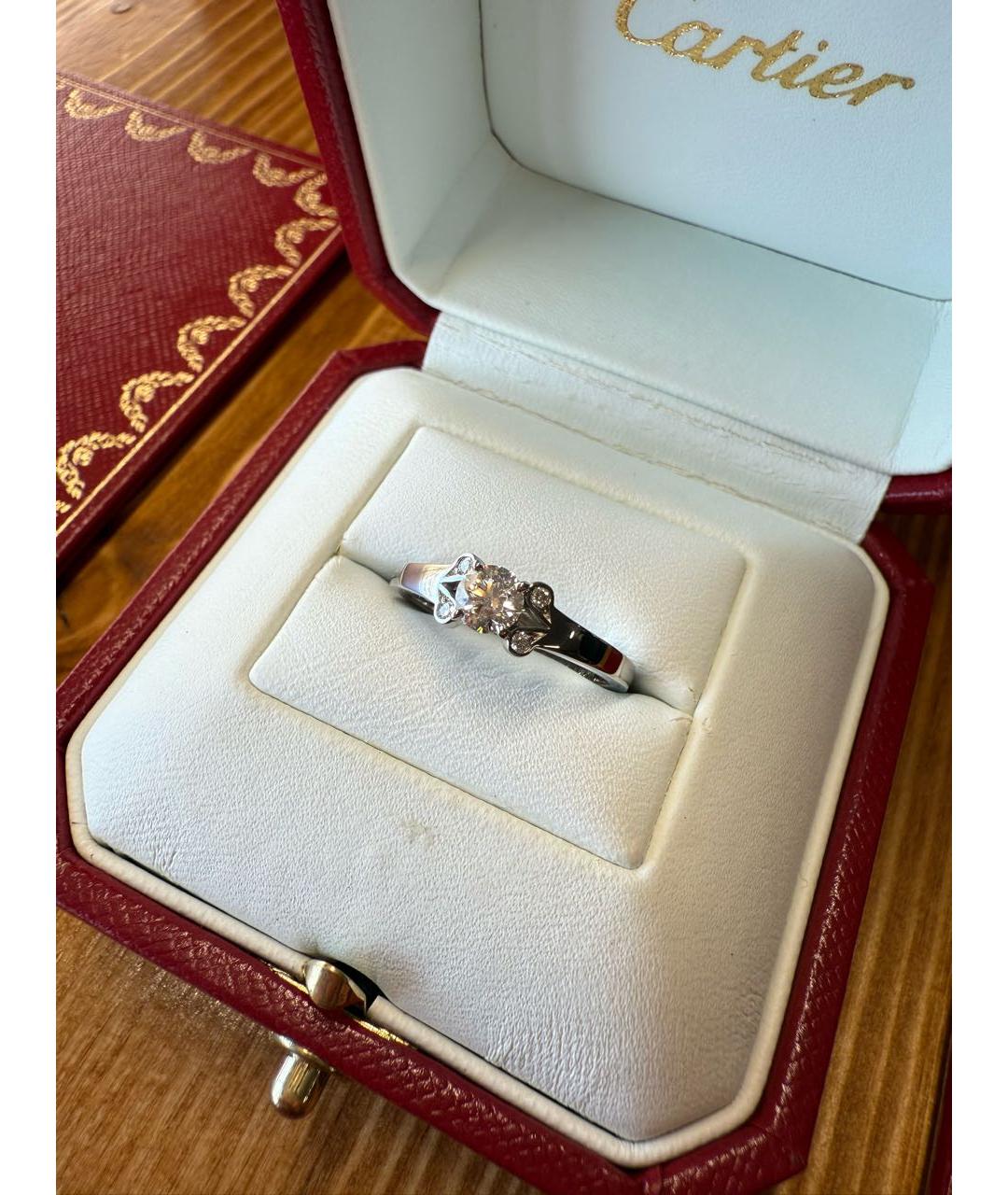 CARTIER Белое платиновое кольцо, фото 3