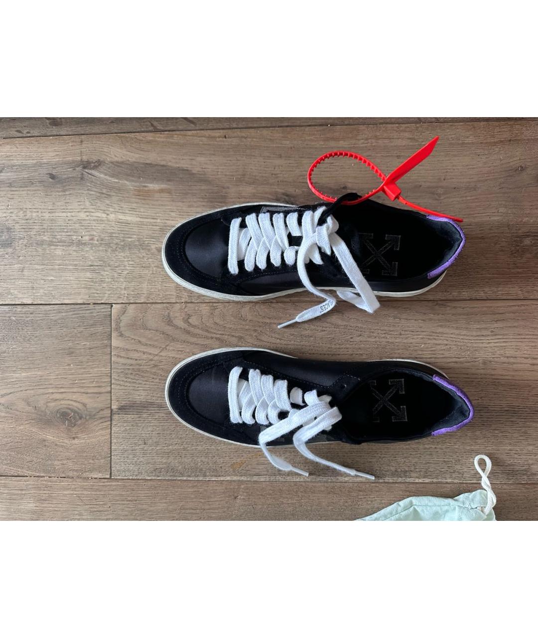 OFF-WHITE Черные замшевые низкие кроссовки / кеды, фото 3