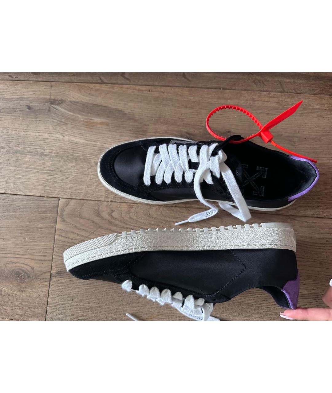 OFF-WHITE Черные замшевые низкие кроссовки / кеды, фото 2