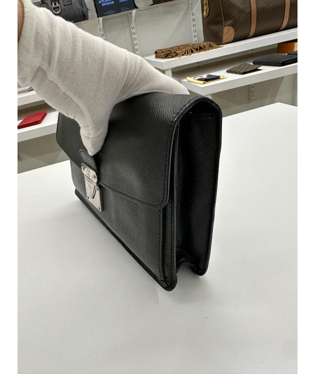 LOUIS VUITTON Черная кожаная барсетка, фото 4