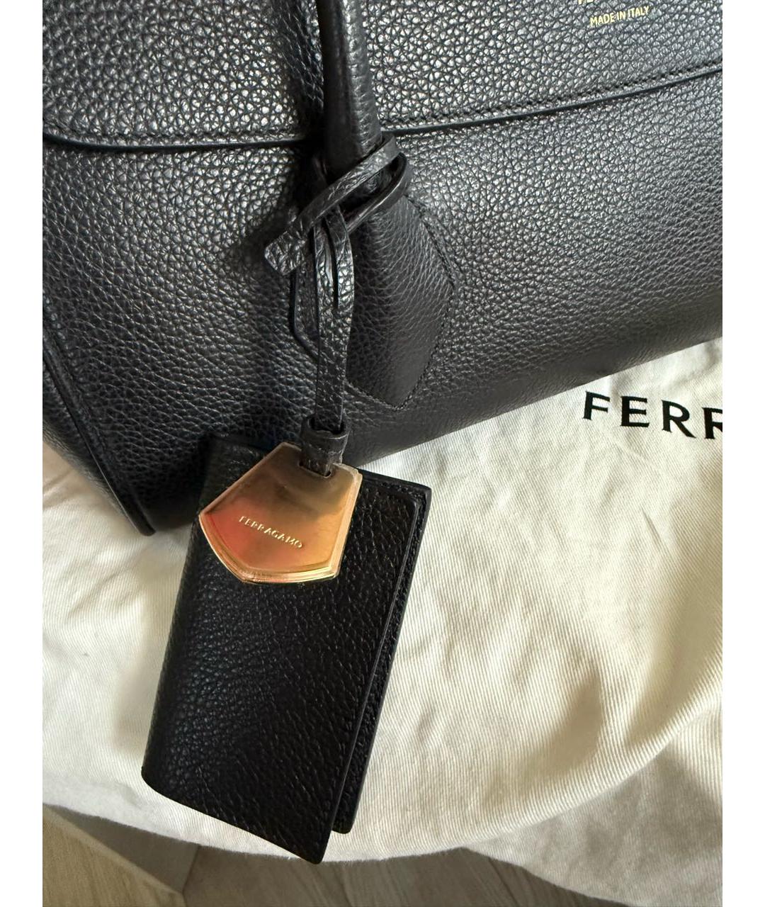 FERRAGAMO Черная кожаная сумка тоут, фото 8
