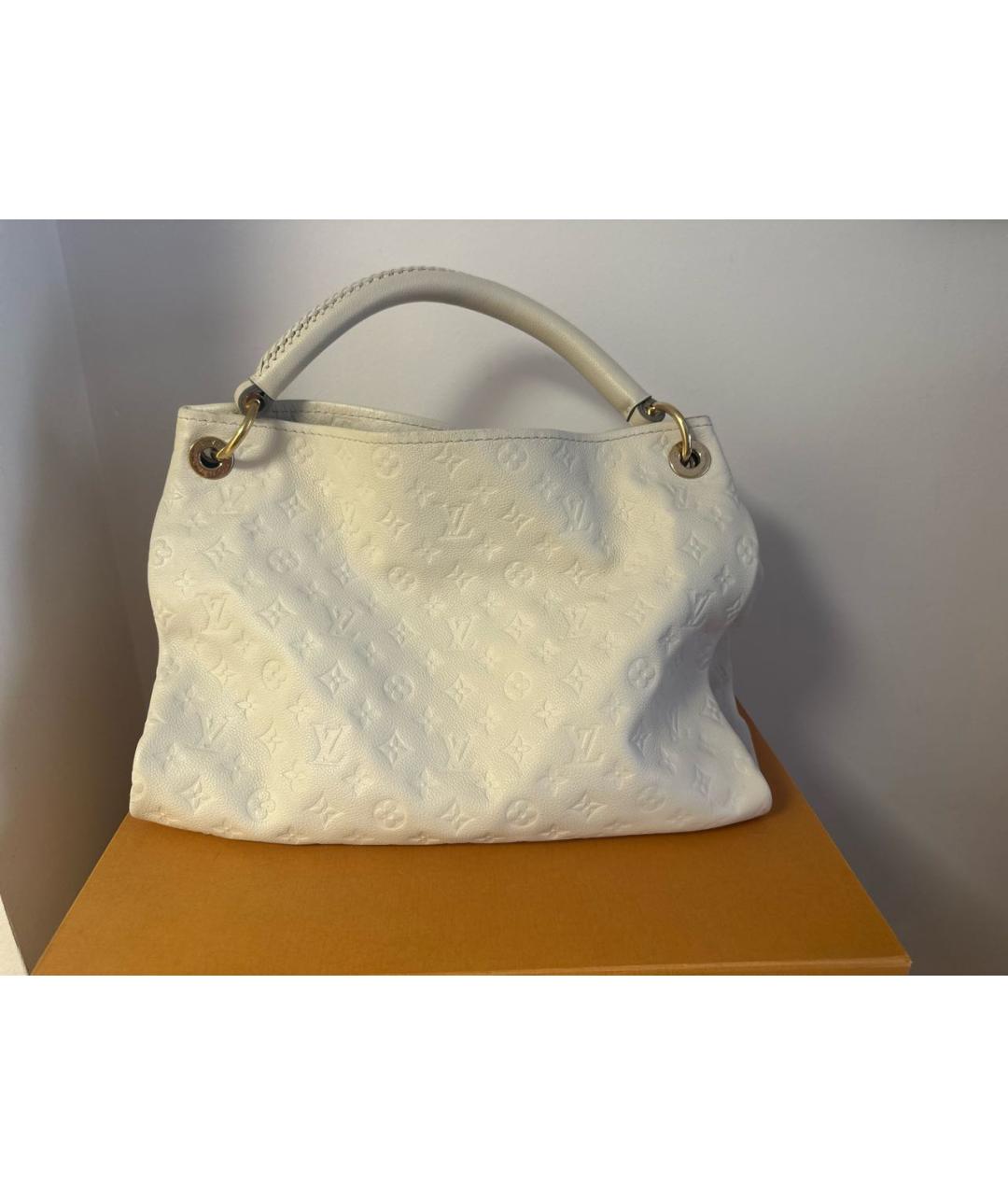 LOUIS VUITTON Белая кожаная сумка с короткими ручками, фото 8