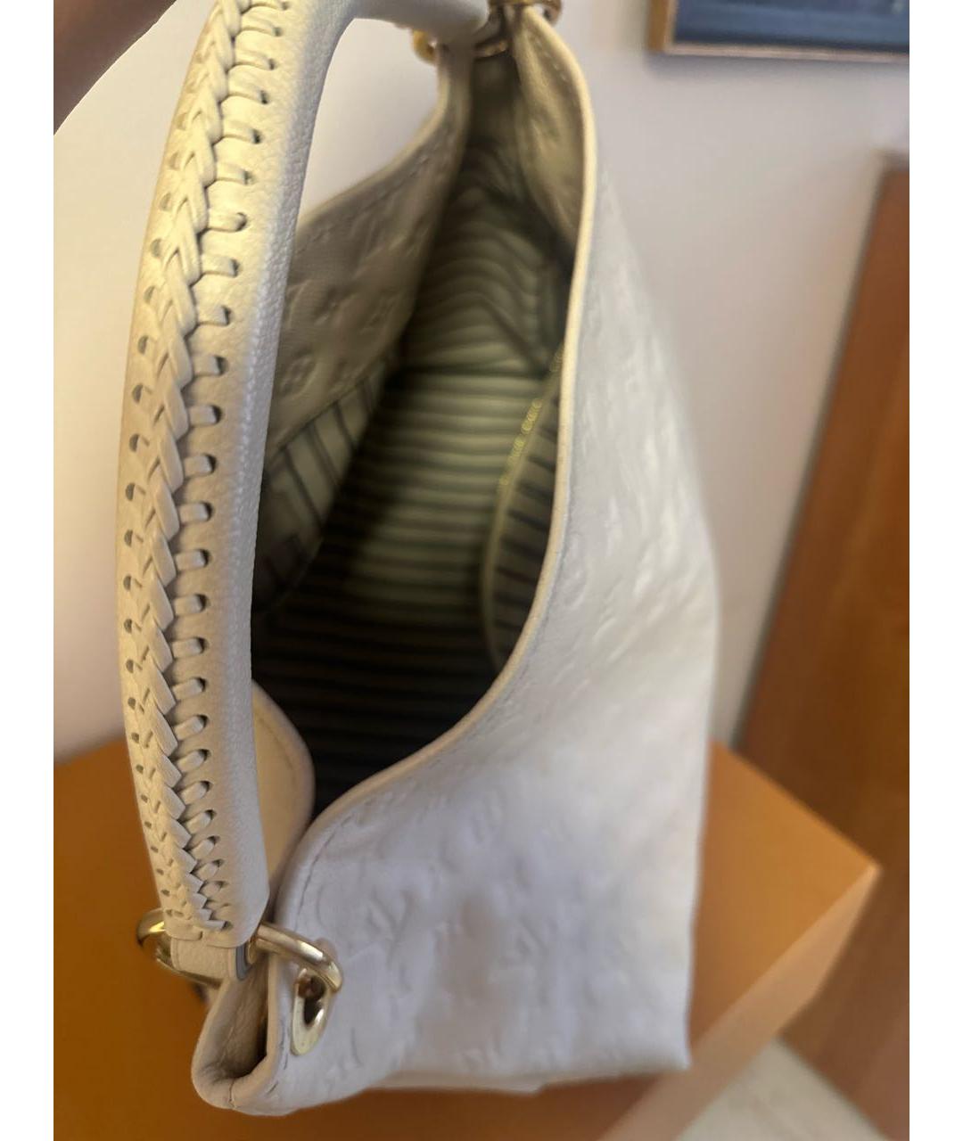 LOUIS VUITTON Белая кожаная сумка с короткими ручками, фото 4