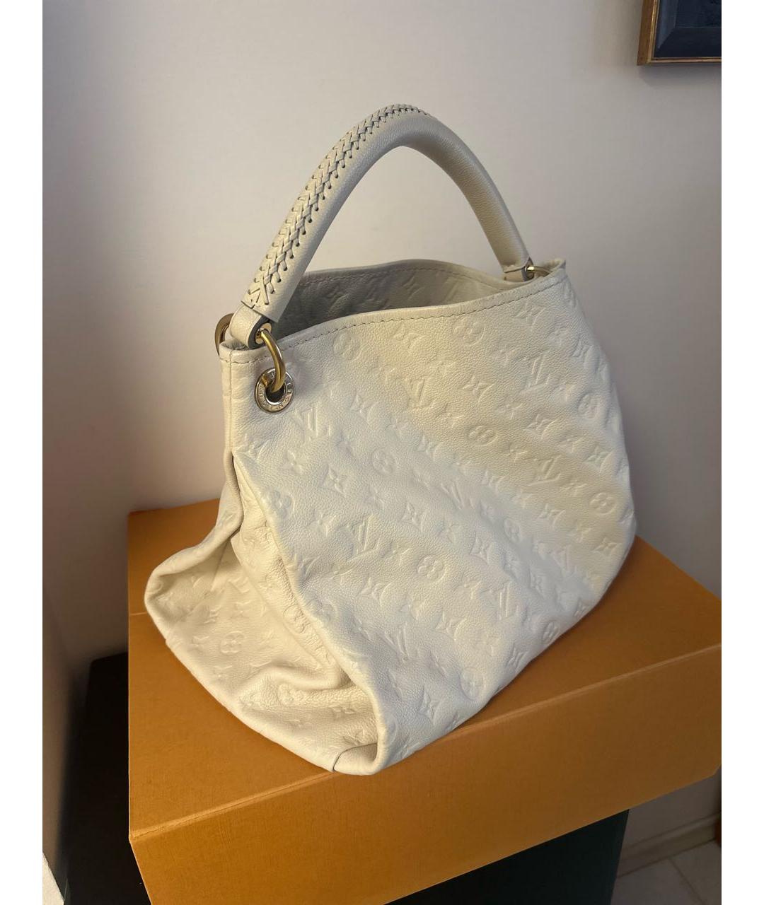 LOUIS VUITTON Белая кожаная сумка с короткими ручками, фото 2