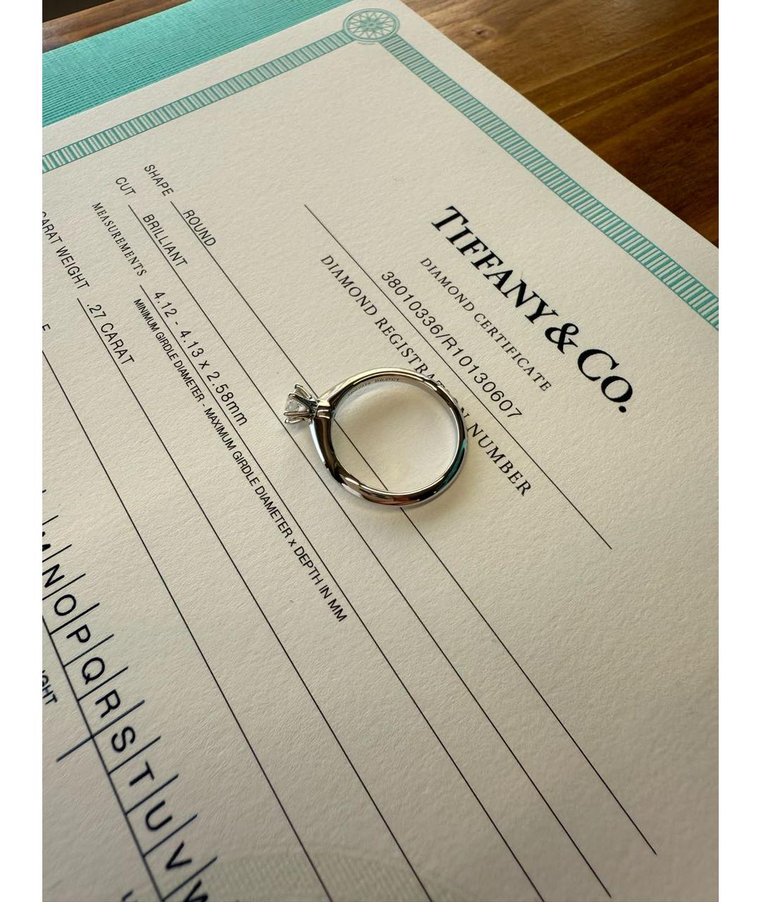 TIFFANY&CO Белое платиновое кольцо, фото 7