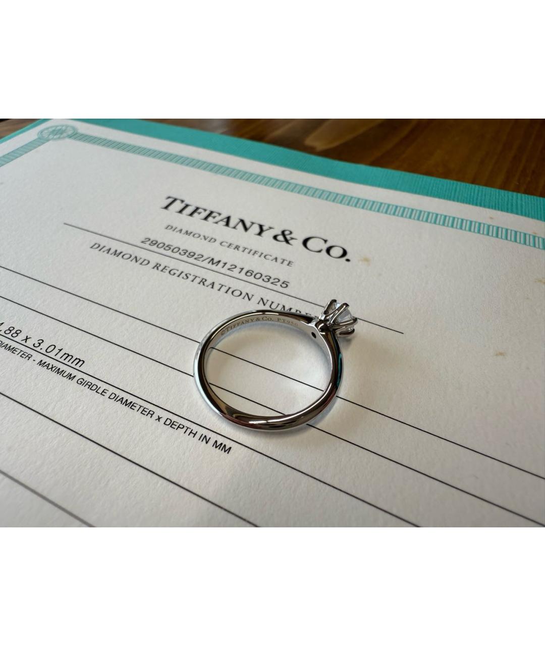 TIFFANY&CO Белое платиновое кольцо, фото 6