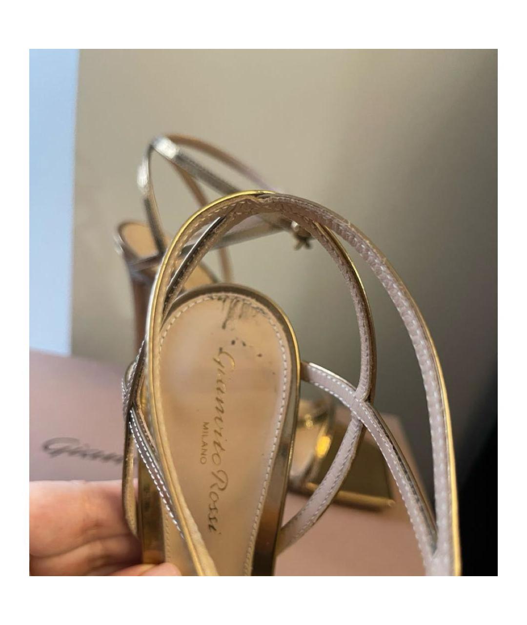GIANVITO ROSSI Золотые кожаные босоножки, фото 3