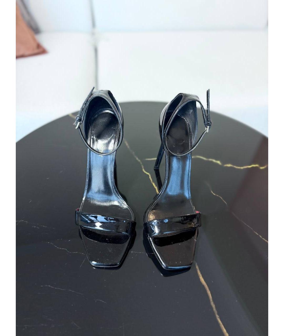 SAINT LAURENT Черные босоножки из лакированной кожи, фото 2