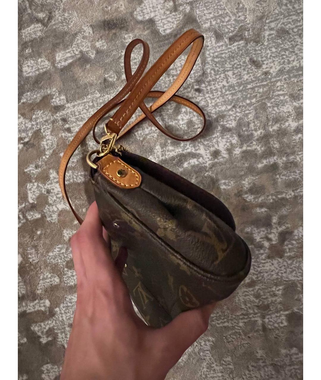 LOUIS VUITTON Коричневая кожаная сумка через плечо, фото 4