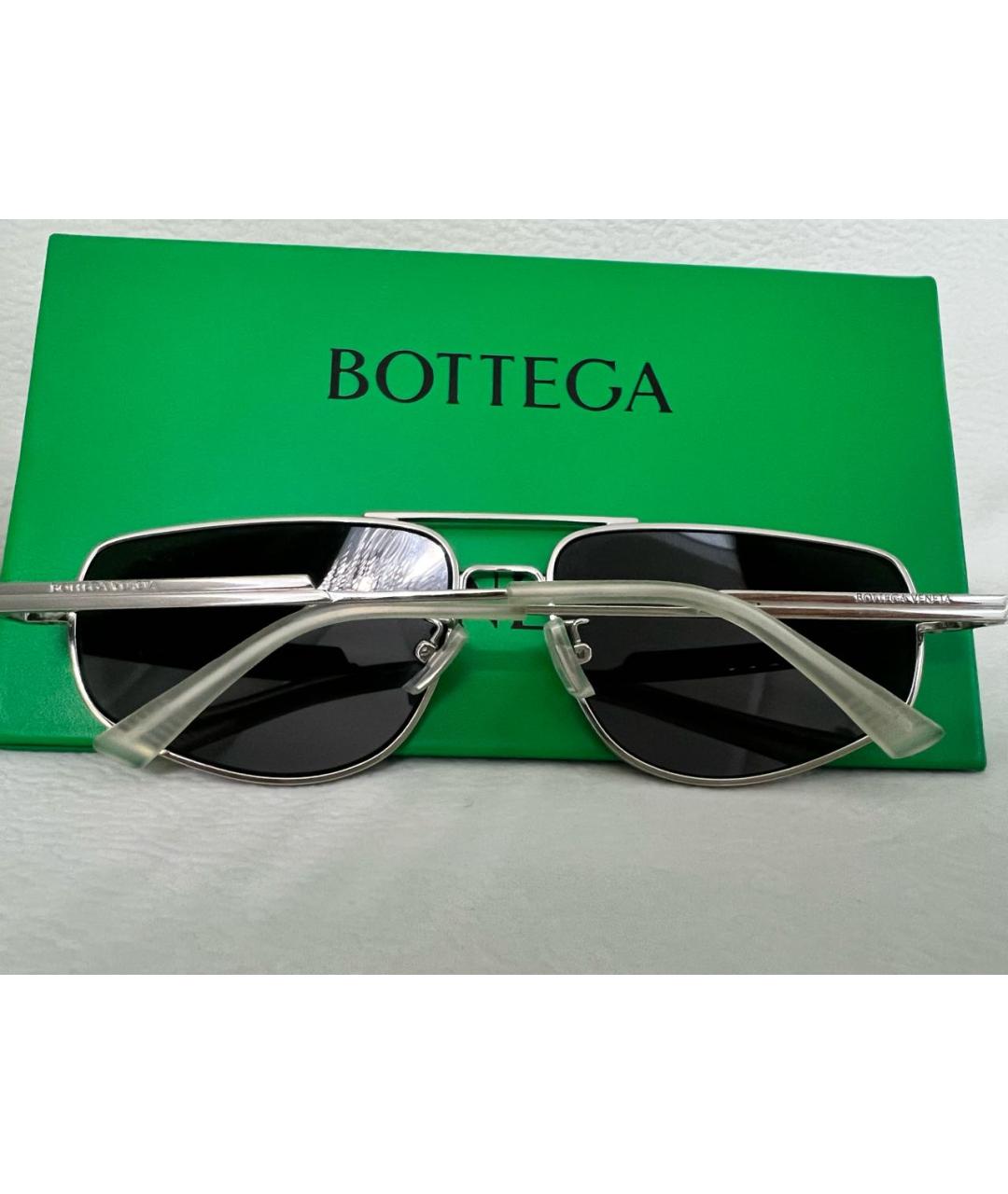 BOTTEGA VENETA Серебряные металлические солнцезащитные очки, фото 5