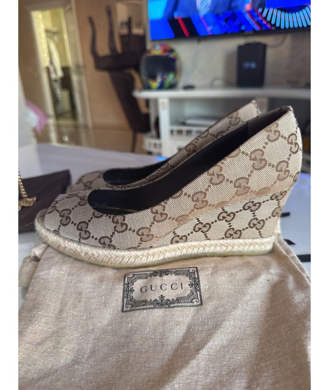 GUCCI Коричневые лодочки на низком каблуке, фото 4