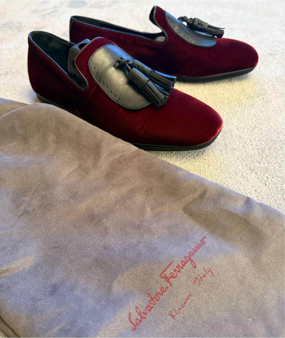 FERRAGAMO Бордовые бархатные лоферы, фото 5