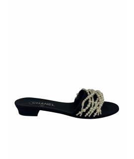 CHANEL Шлепанцы