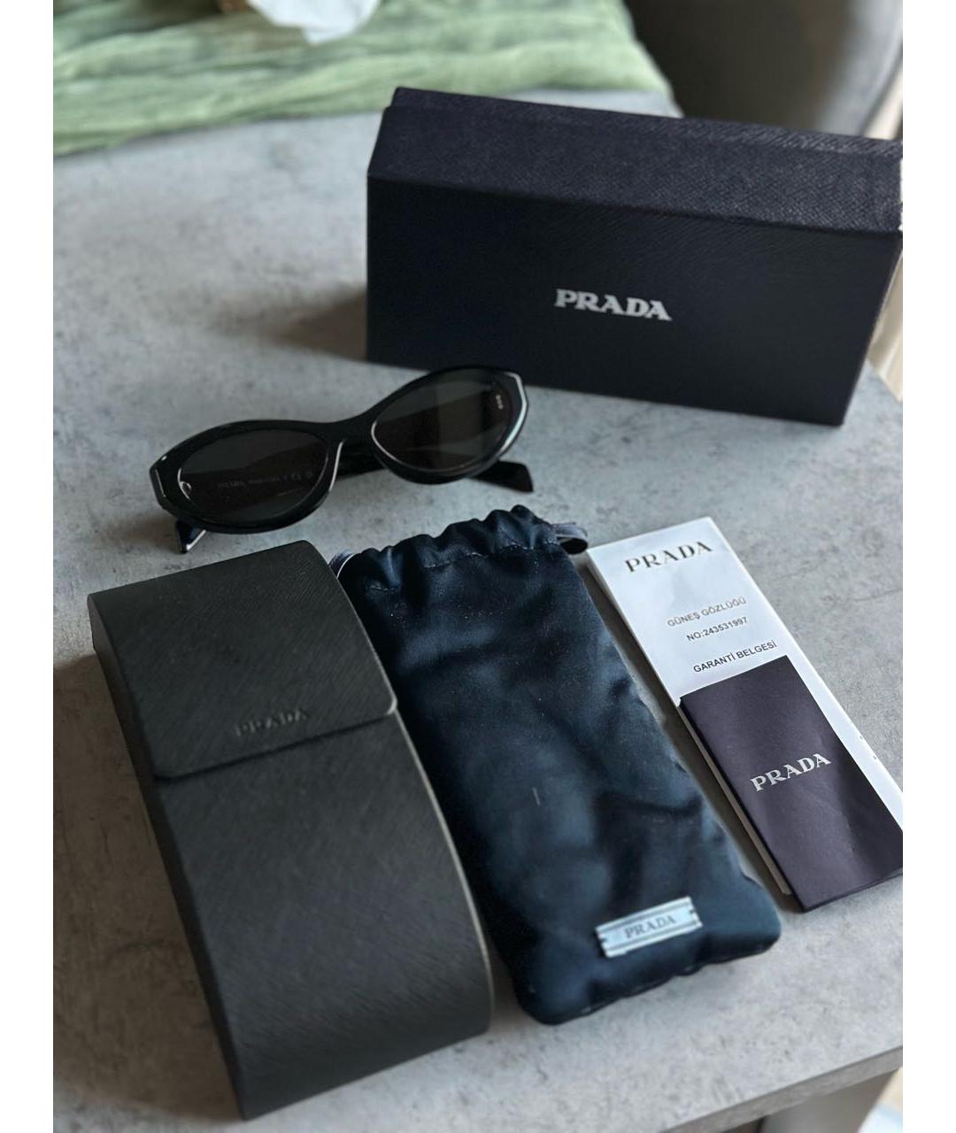 PRADA Черные пластиковые солнцезащитные очки, фото 4