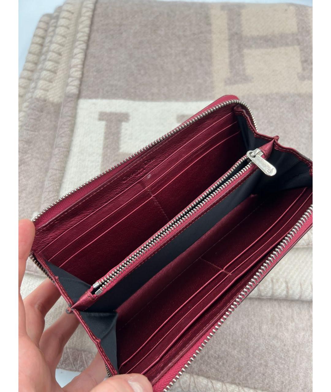 CHRISTIAN DIOR Бордовый кошелек из лакированной кожи, фото 3
