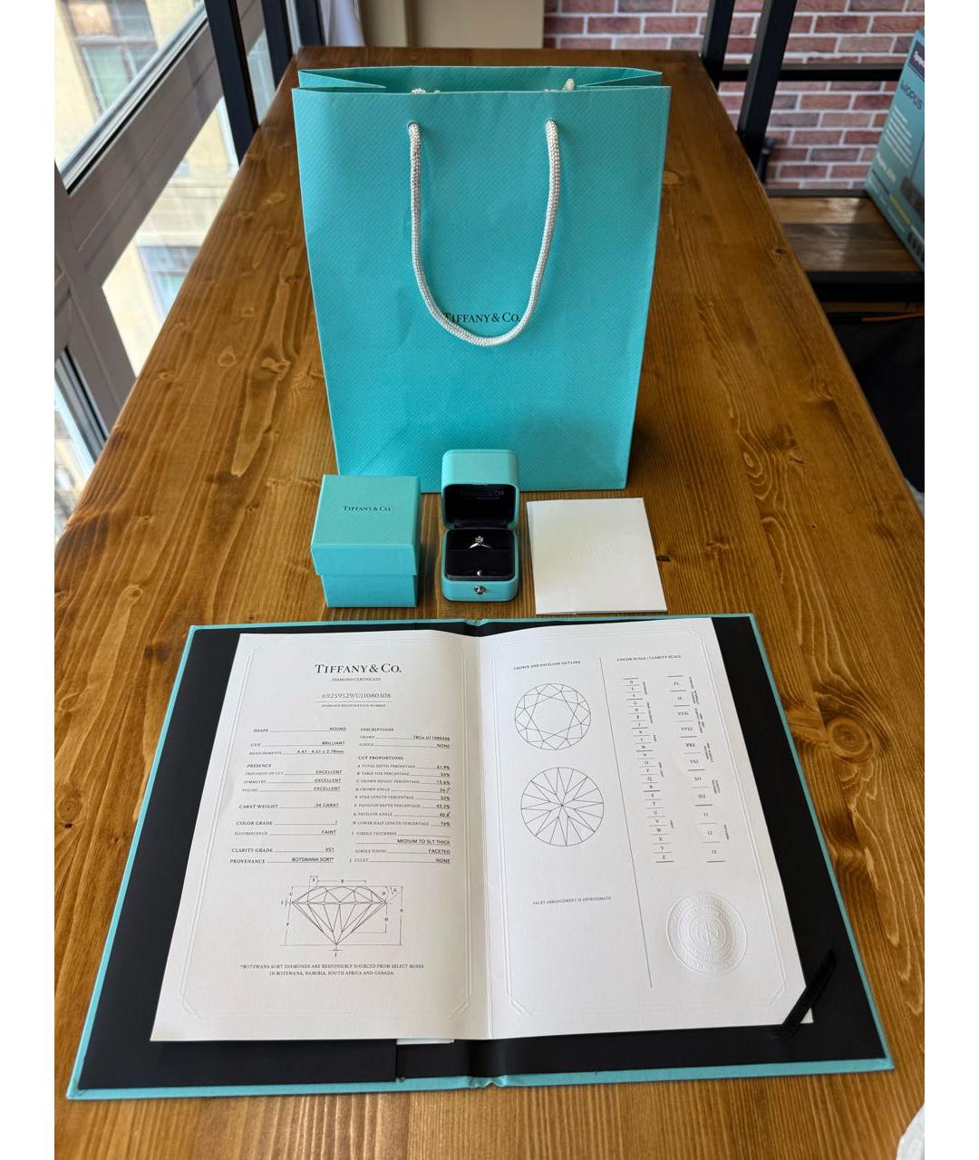 TIFFANY&CO Белое платиновое кольцо, фото 3