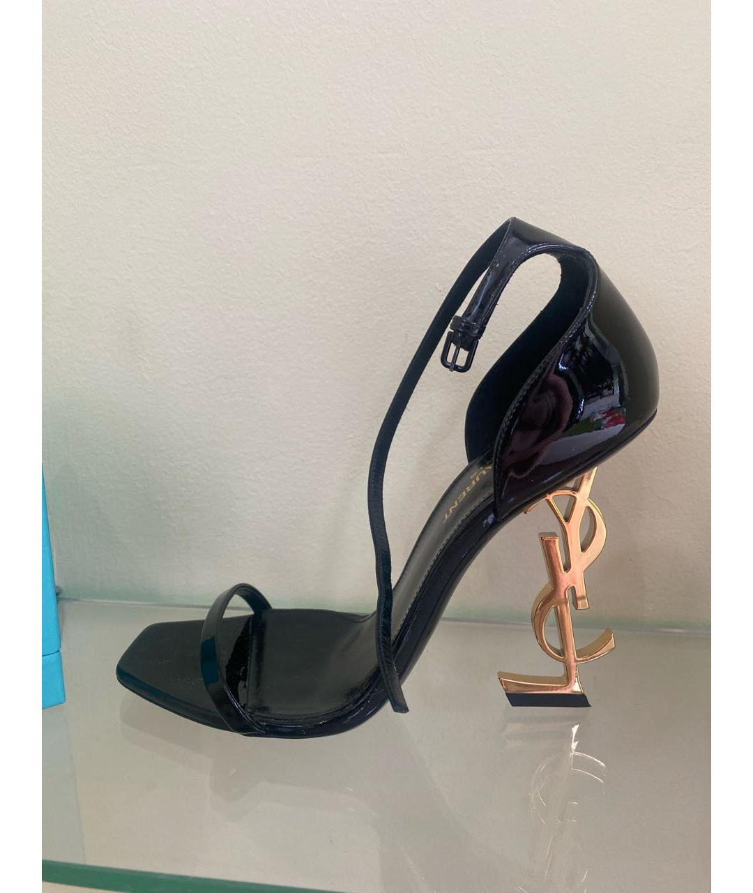SAINT LAURENT Черные босоножки из лакированной кожи, фото 9