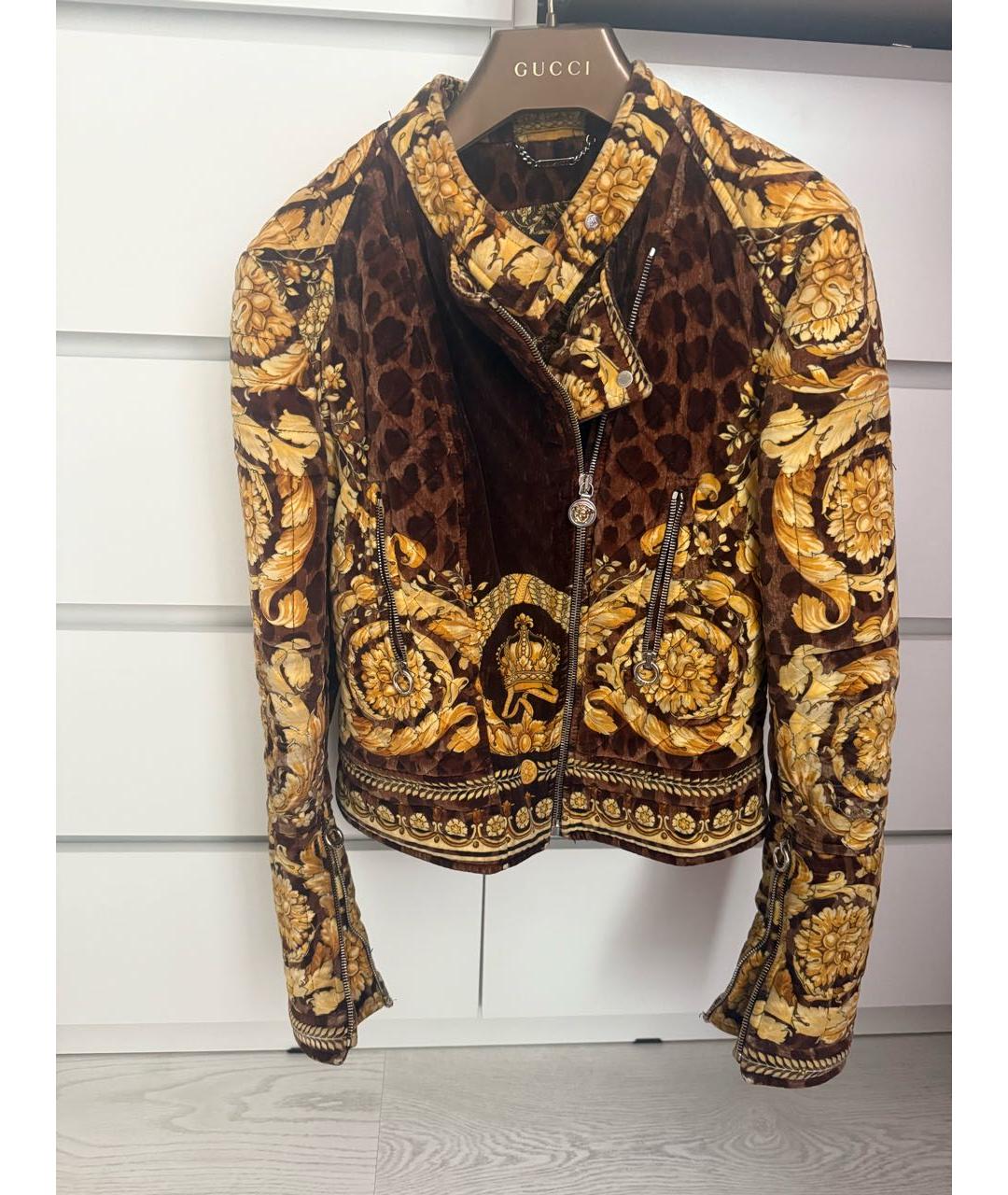 VERSACE Горчичная бархатная куртка, фото 3