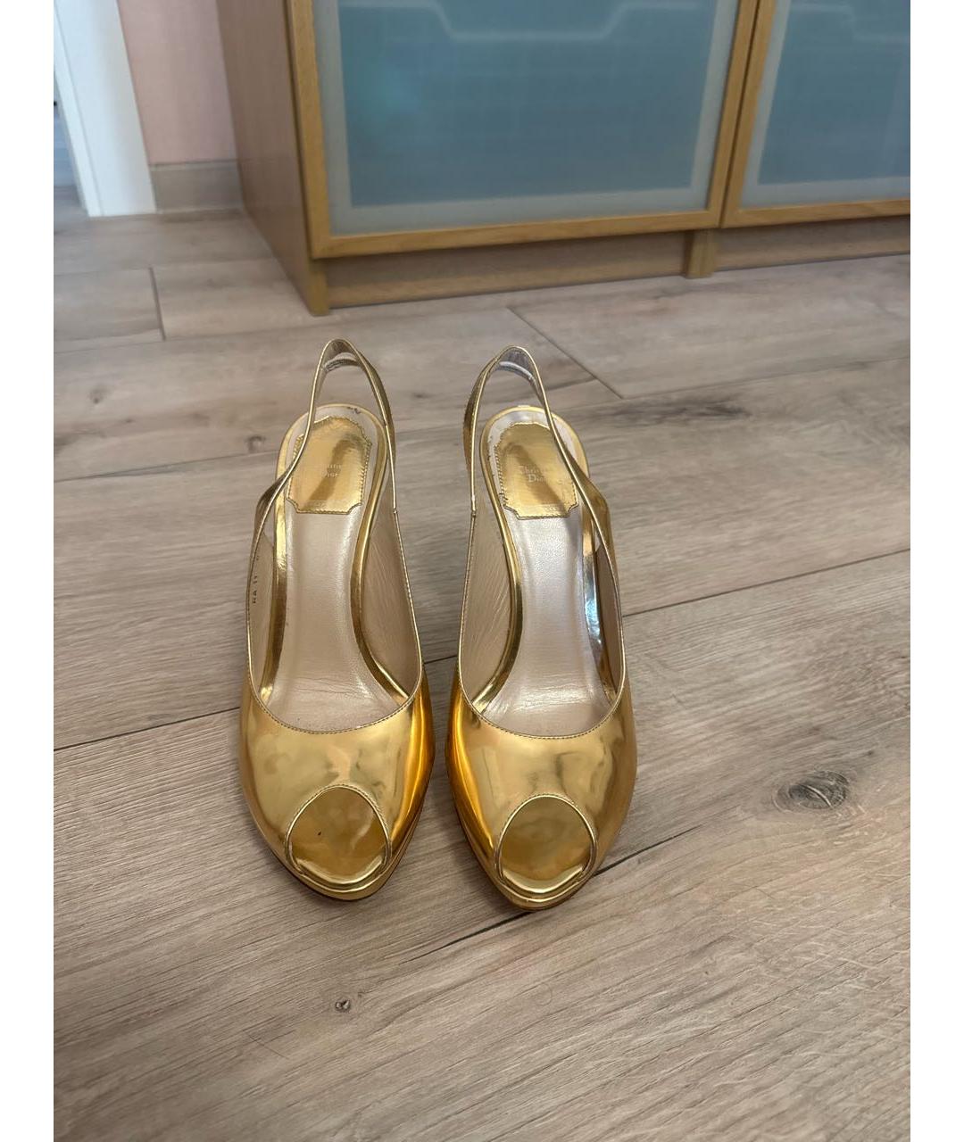 CHRISTIAN DIOR Золотые кожаные босоножки, фото 2
