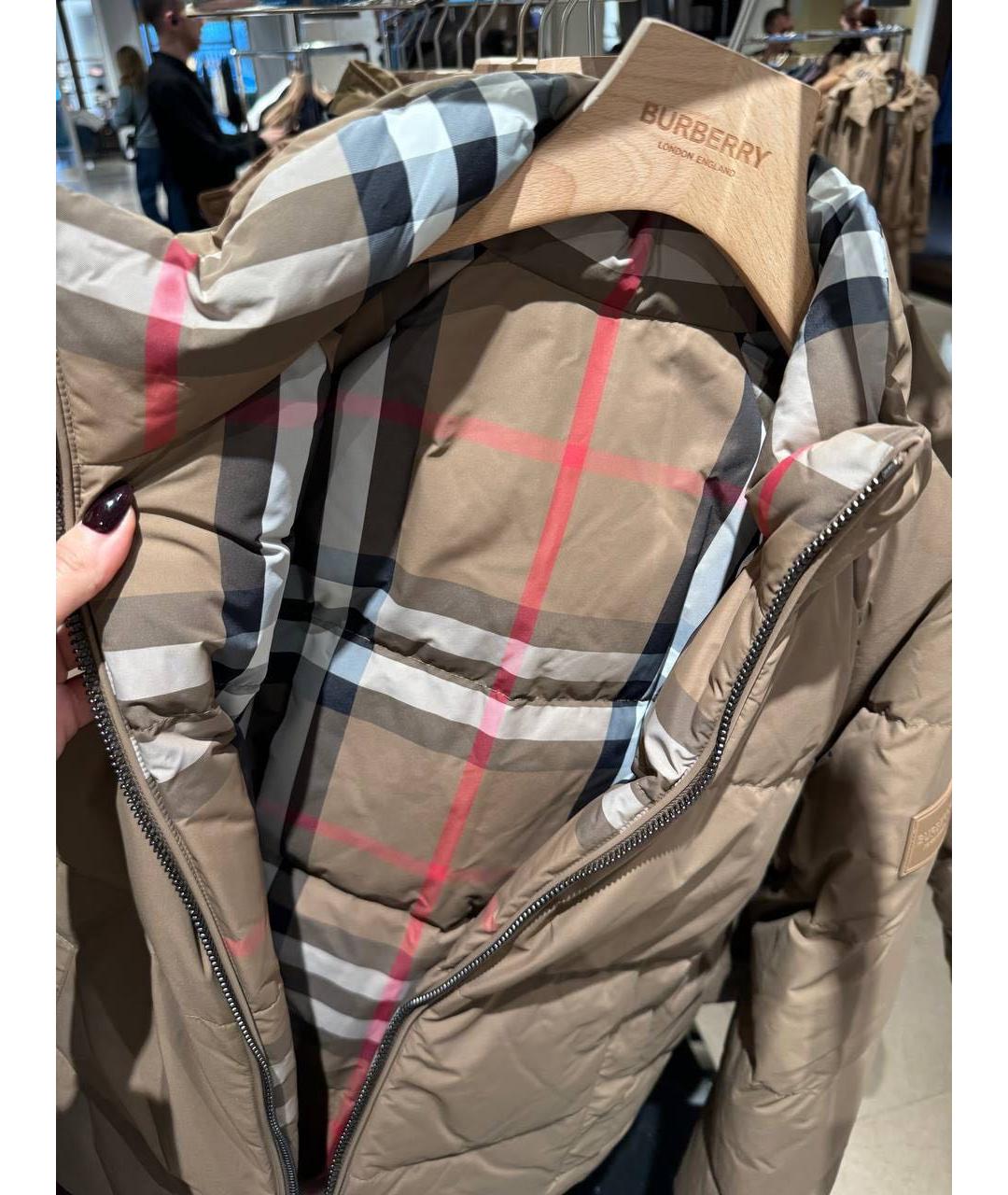 BURBERRY Коричневый полиэстеровый пуховик, фото 4