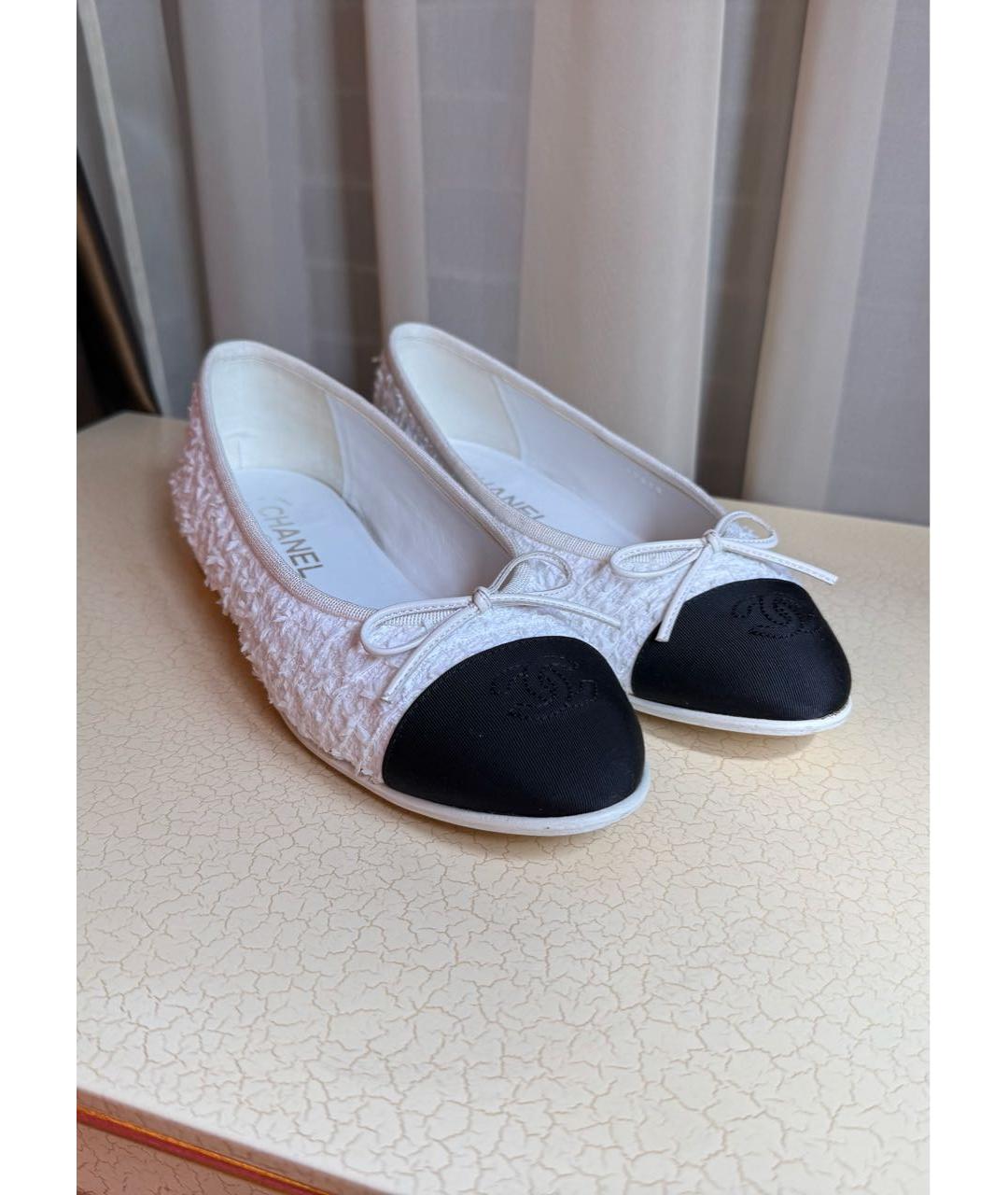 CHANEL Белые кожаные балетки, фото 3