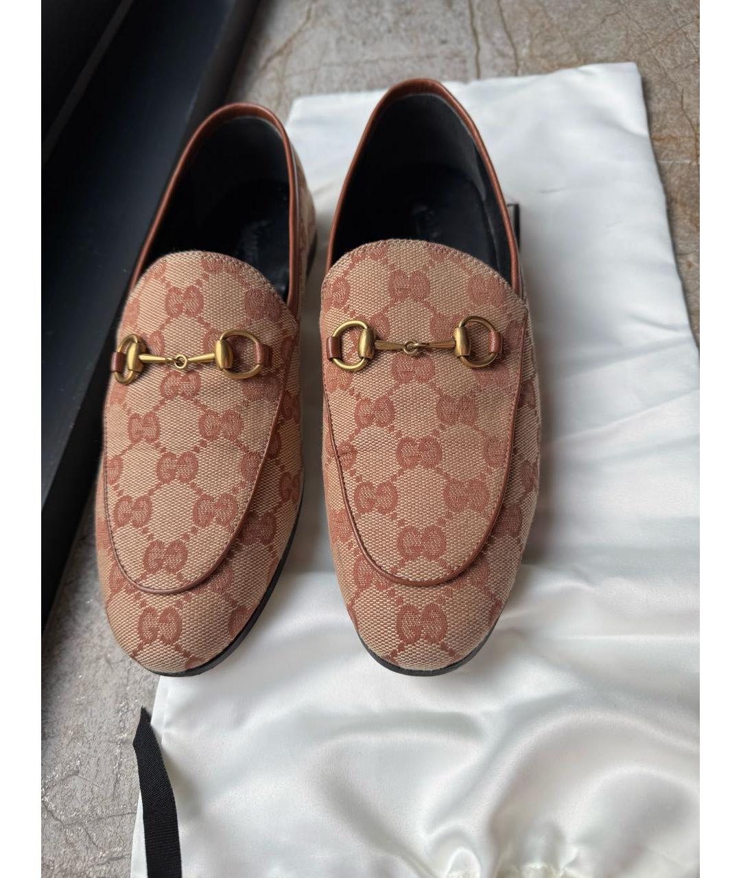 GUCCI Бежевые текстильные лоферы, фото 2