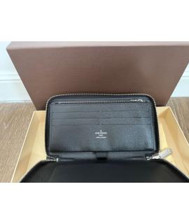 LOUIS VUITTON Кошелек