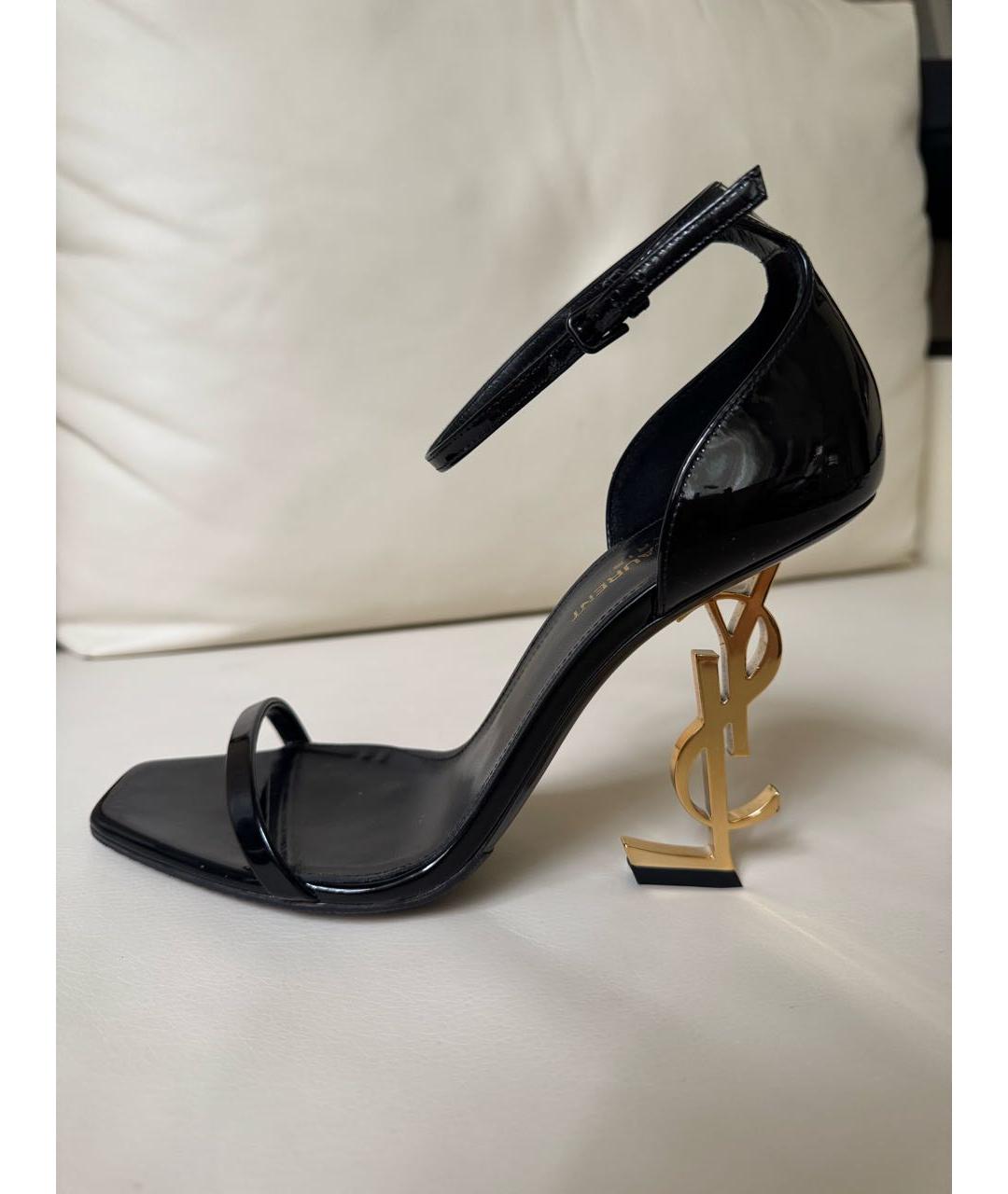 SAINT LAURENT Черные босоножки из лакированной кожи, фото 5