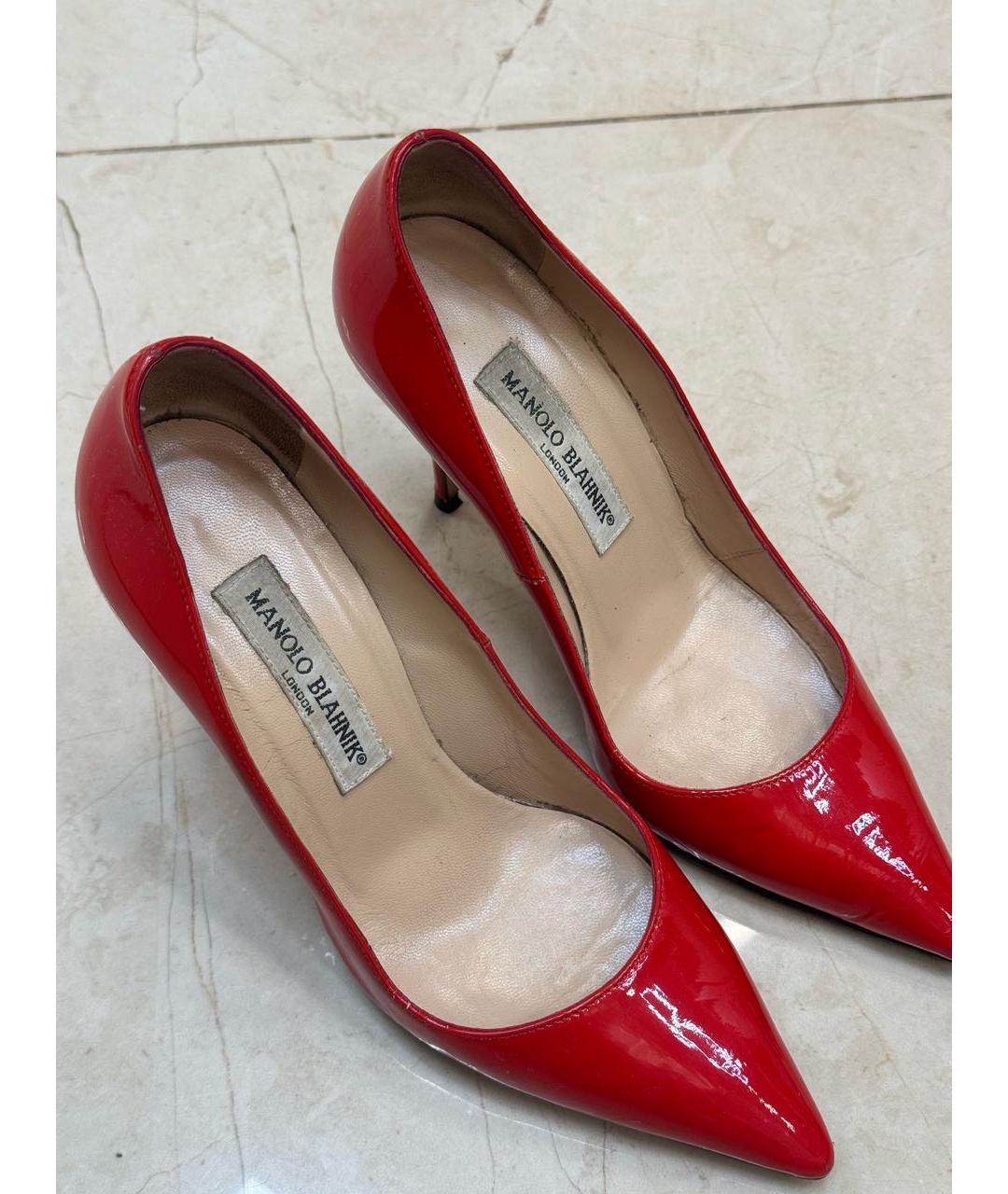 MANOLO BLAHNIK Красные туфли из лакированной кожи, фото 2