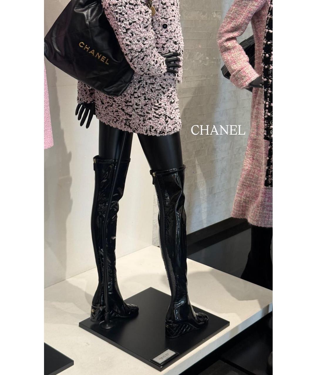 CHANEL Черные ботфорты из лакированной кожи, фото 6