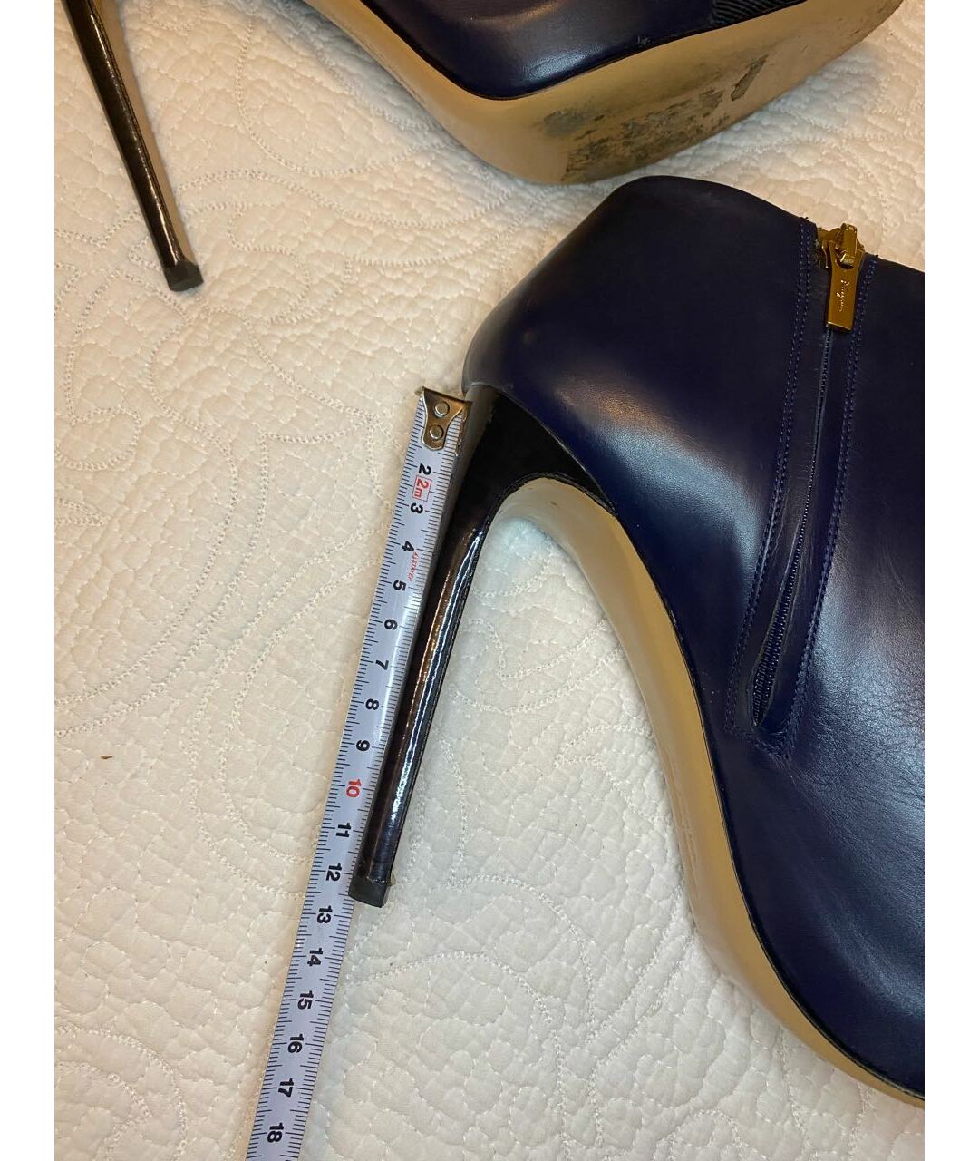 FERRAGAMO Темно-синие кожаные ботильоны, фото 5