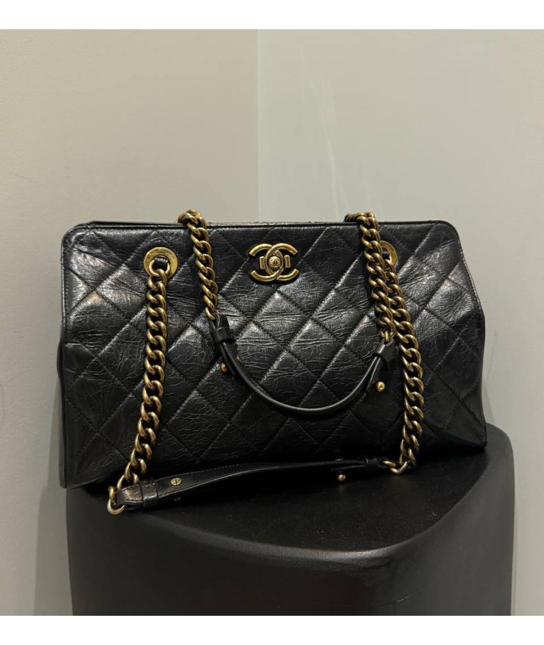 CHANEL Черная кожаная сумка тоут, фото 3