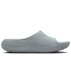 NIKE Шлепанцы