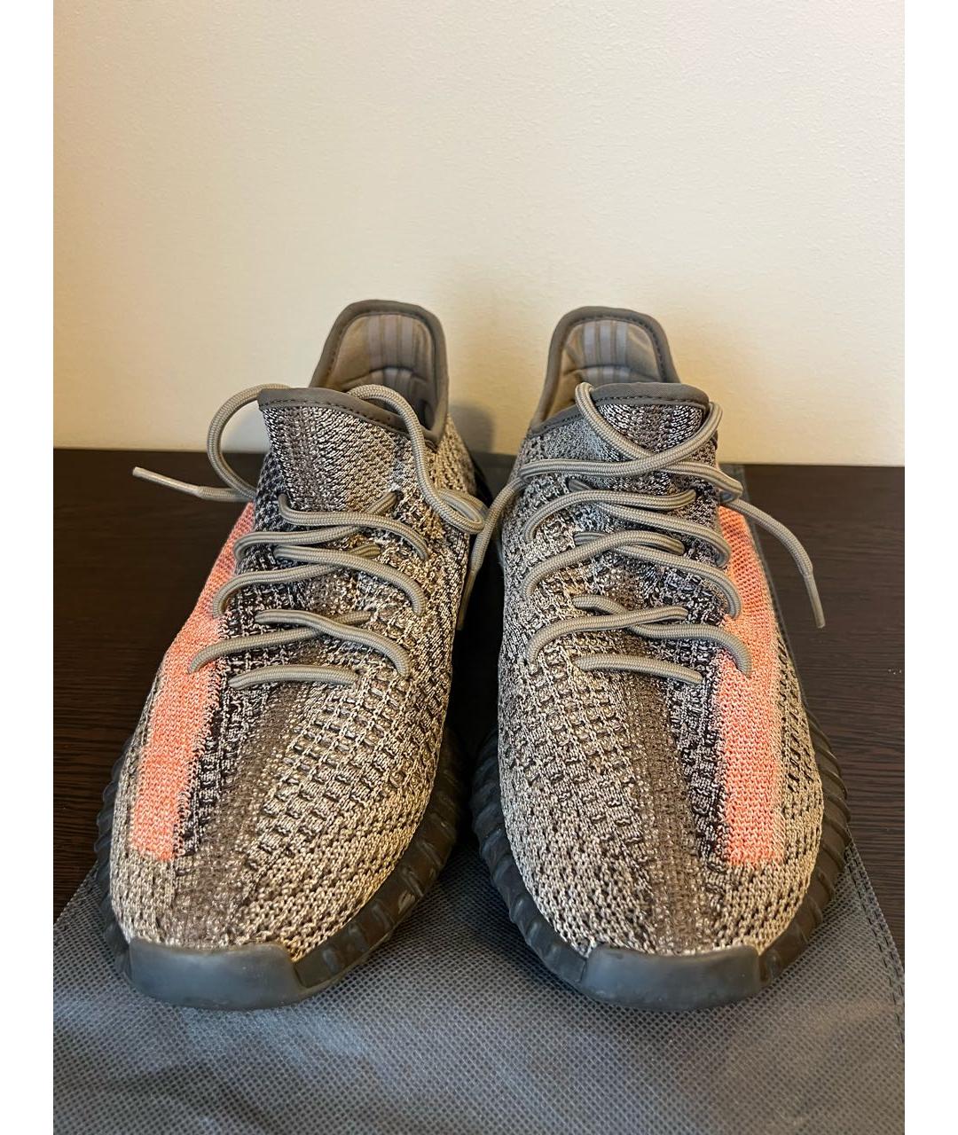 ADIDAS YEEZY Серые текстильные низкие кроссовки / кеды, фото 3