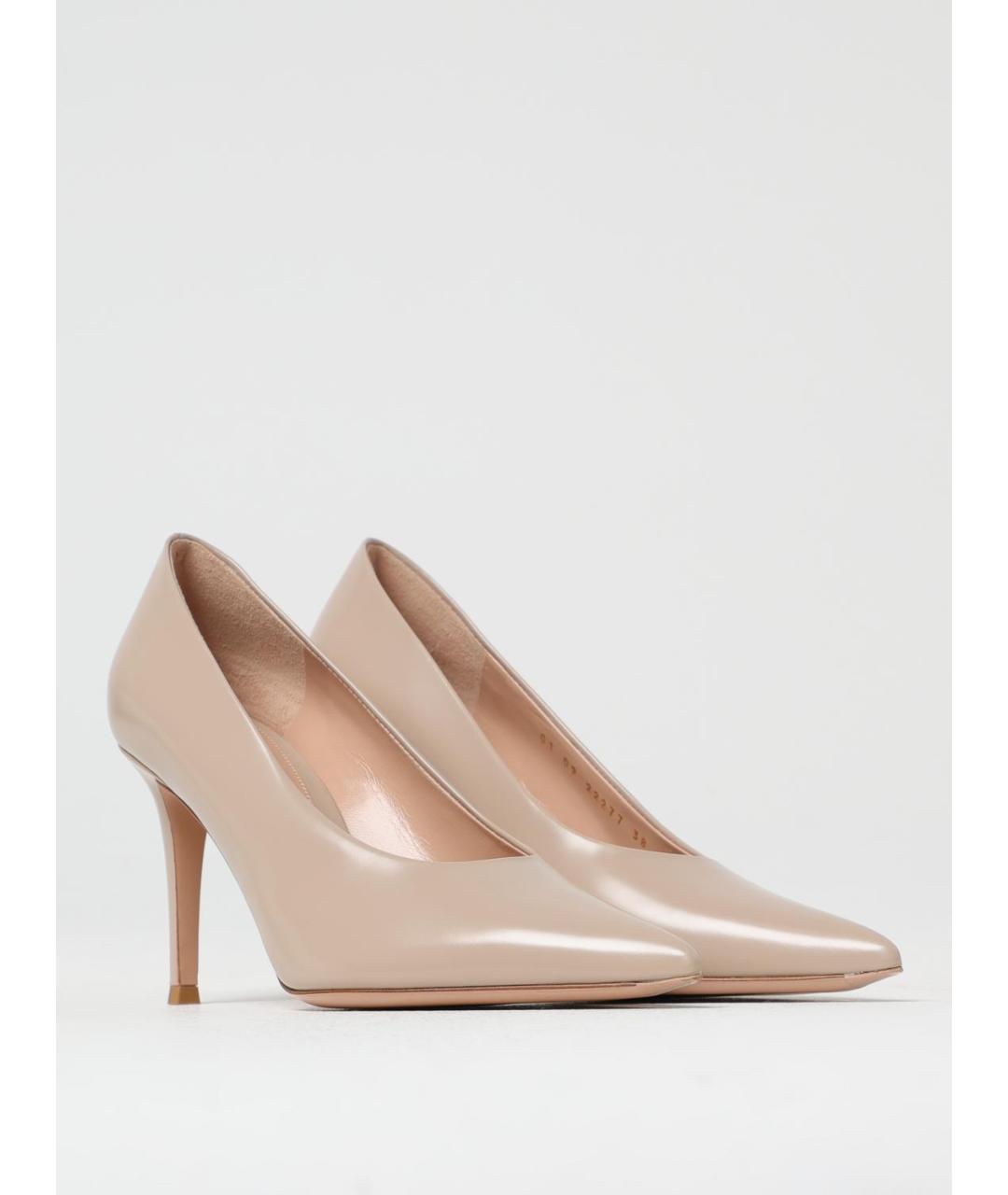 GIANVITO ROSSI Бежевые кожаные туфли, фото 2