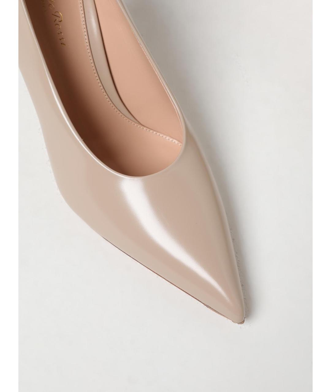 GIANVITO ROSSI Бежевые кожаные туфли, фото 4