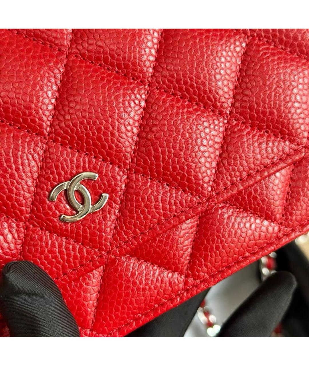 CHANEL Красная кожаная сумка через плечо, фото 4