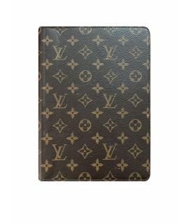 LOUIS VUITTON Аксессуар для техники