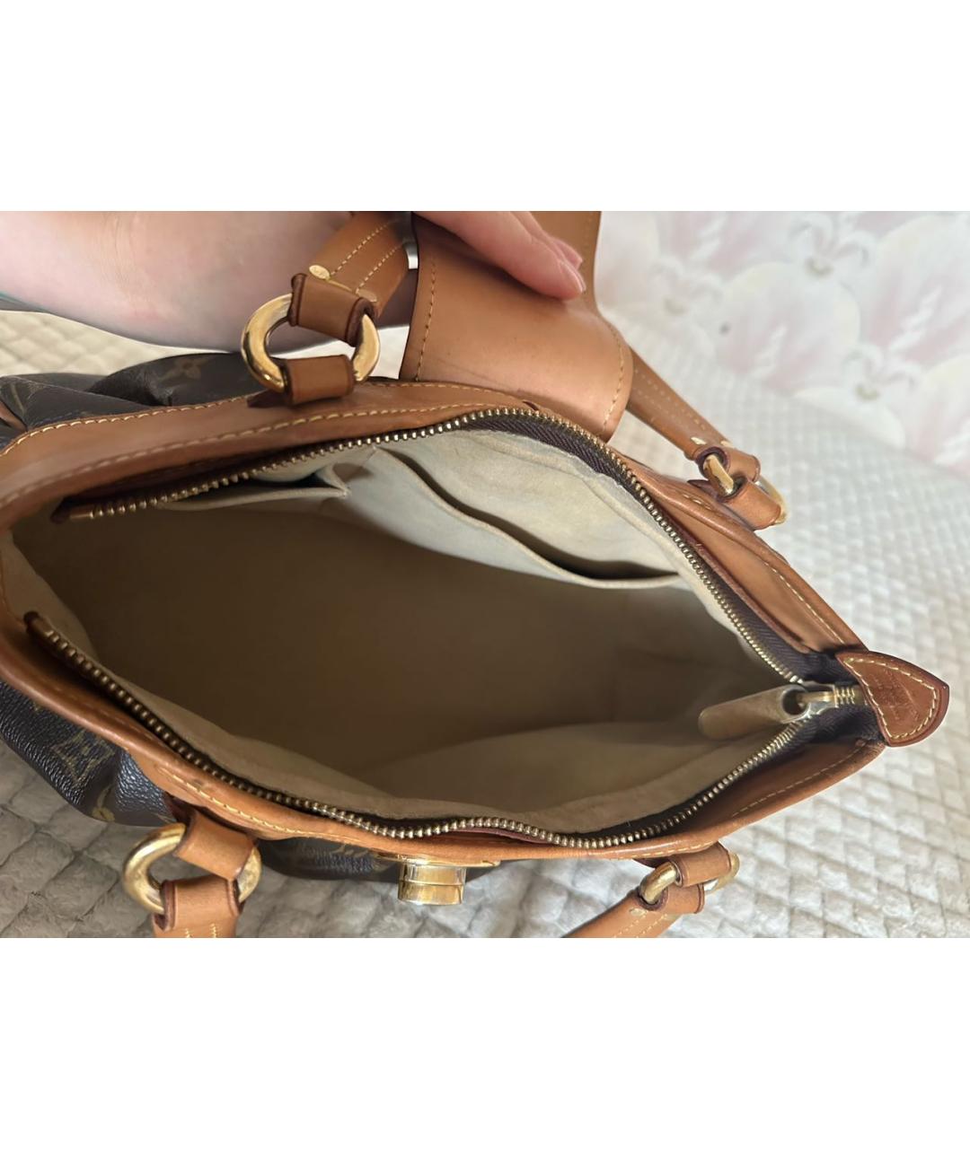 LOUIS VUITTON Коричневая кожаная сумка с короткими ручками, фото 6