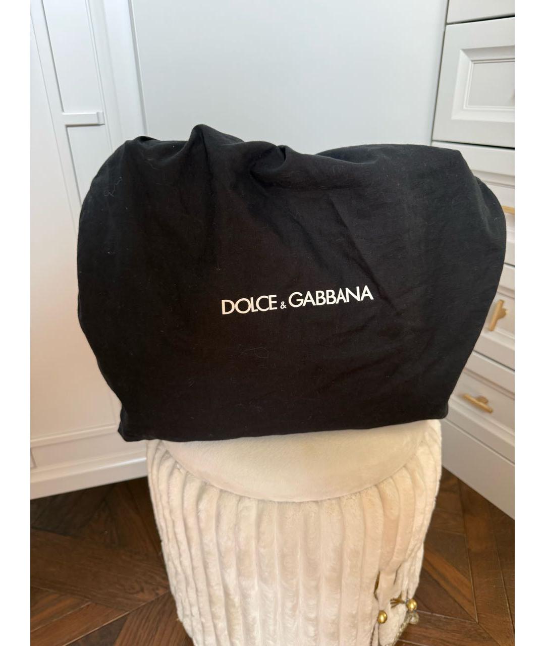 DOLCE&GABBANA Серая сумка с короткими ручками из лакированной кожи, фото 7