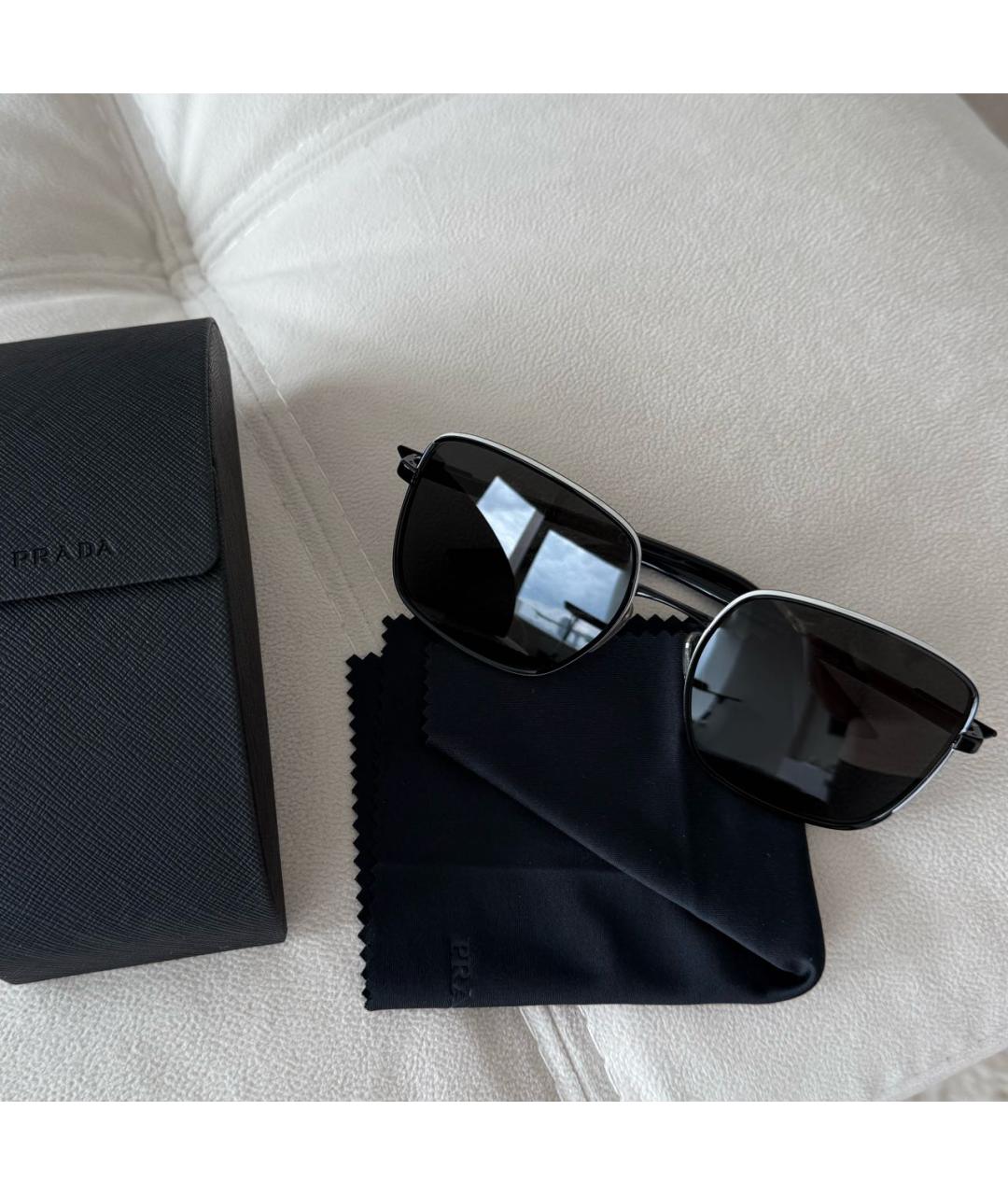 PRADA Черные солнцезащитные очки, фото 3