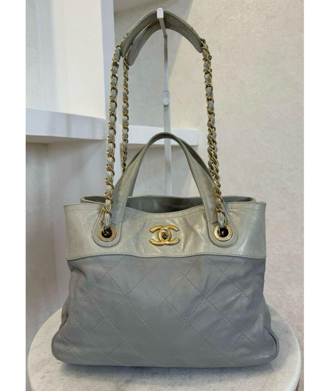 CHANEL Голубая кожаная сумка с короткими ручками, фото 5