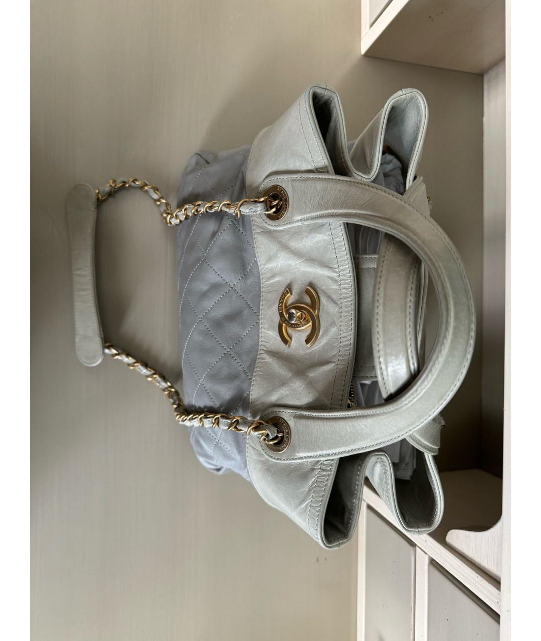 CHANEL Голубая кожаная сумка с короткими ручками, фото 6